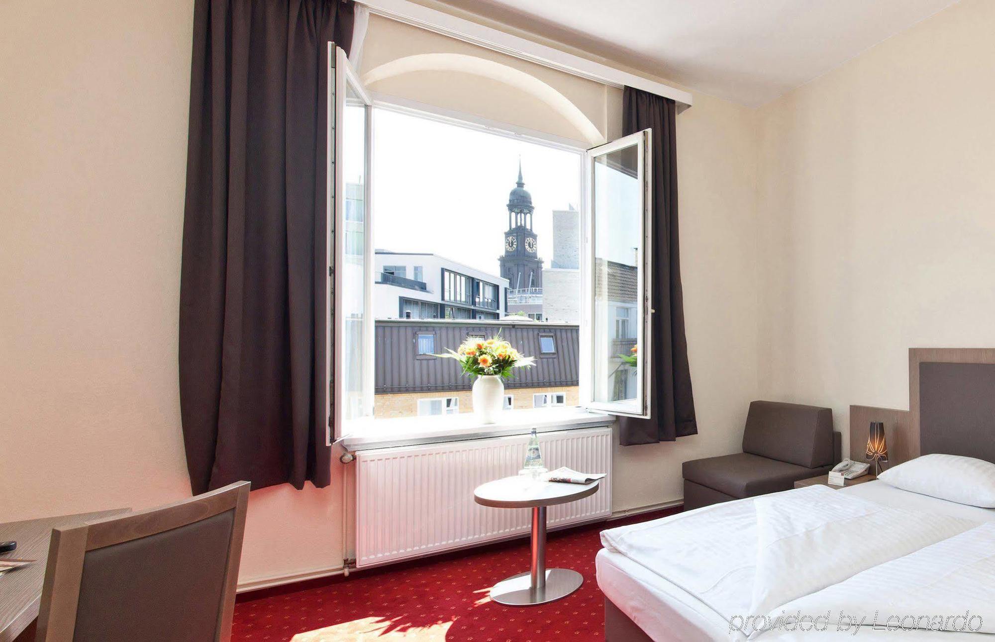 Hotel Holstenwall Hamburg Neustadt Bagian luar foto
